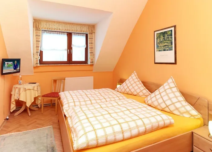 Pension-saxler * Neichen